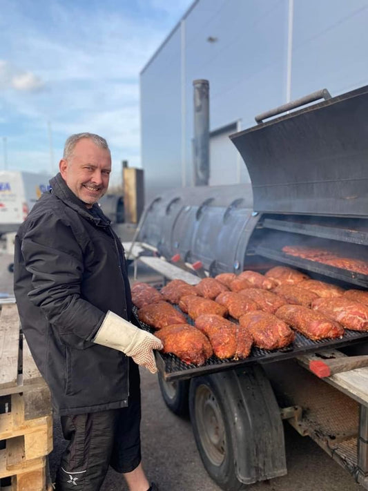 Bigger is Better Smoker. UTHYRNING!